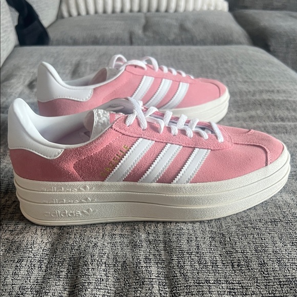 Adidas Women's Pink and White Platform Sneakers - Picture 2 of 12